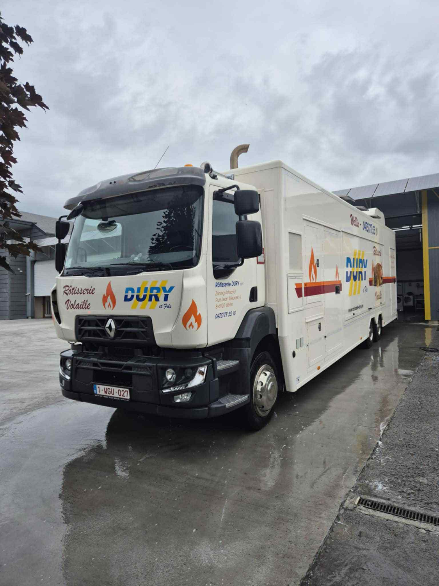 Dury Truck